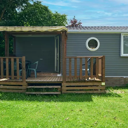 Mobil 4 Personnes 204 Campsite *